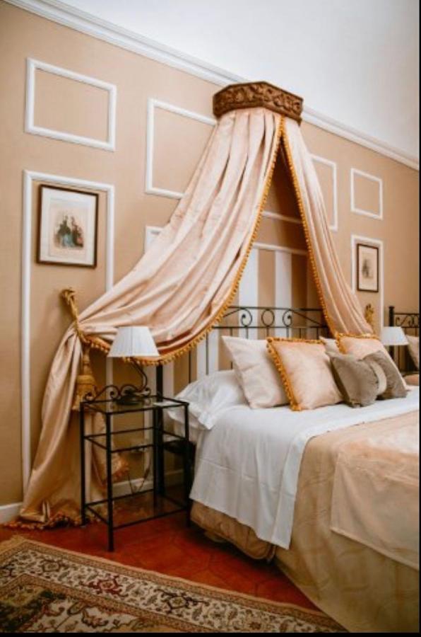 La Foresteria Di Palazzo Picedi Benettini Sarzana Ngoại thất bức ảnh