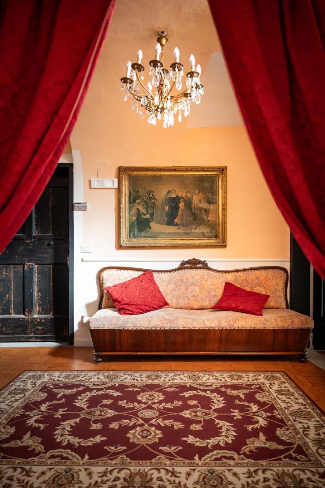 La Foresteria Di Palazzo Picedi Benettini Sarzana Ngoại thất bức ảnh